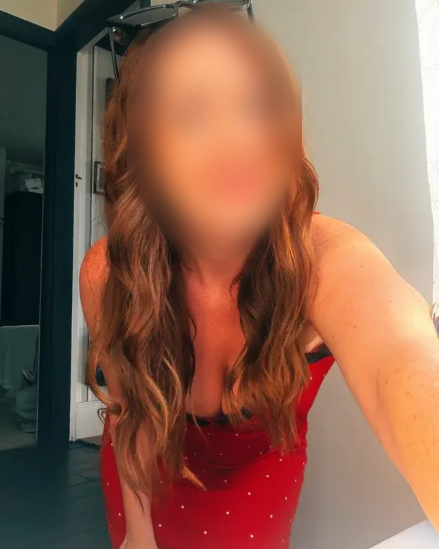 Sarah - Image 1